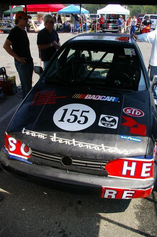 Illustration for article titled The 24 Hours Of LeMons New England 2009 Über Gallery, Part 1
